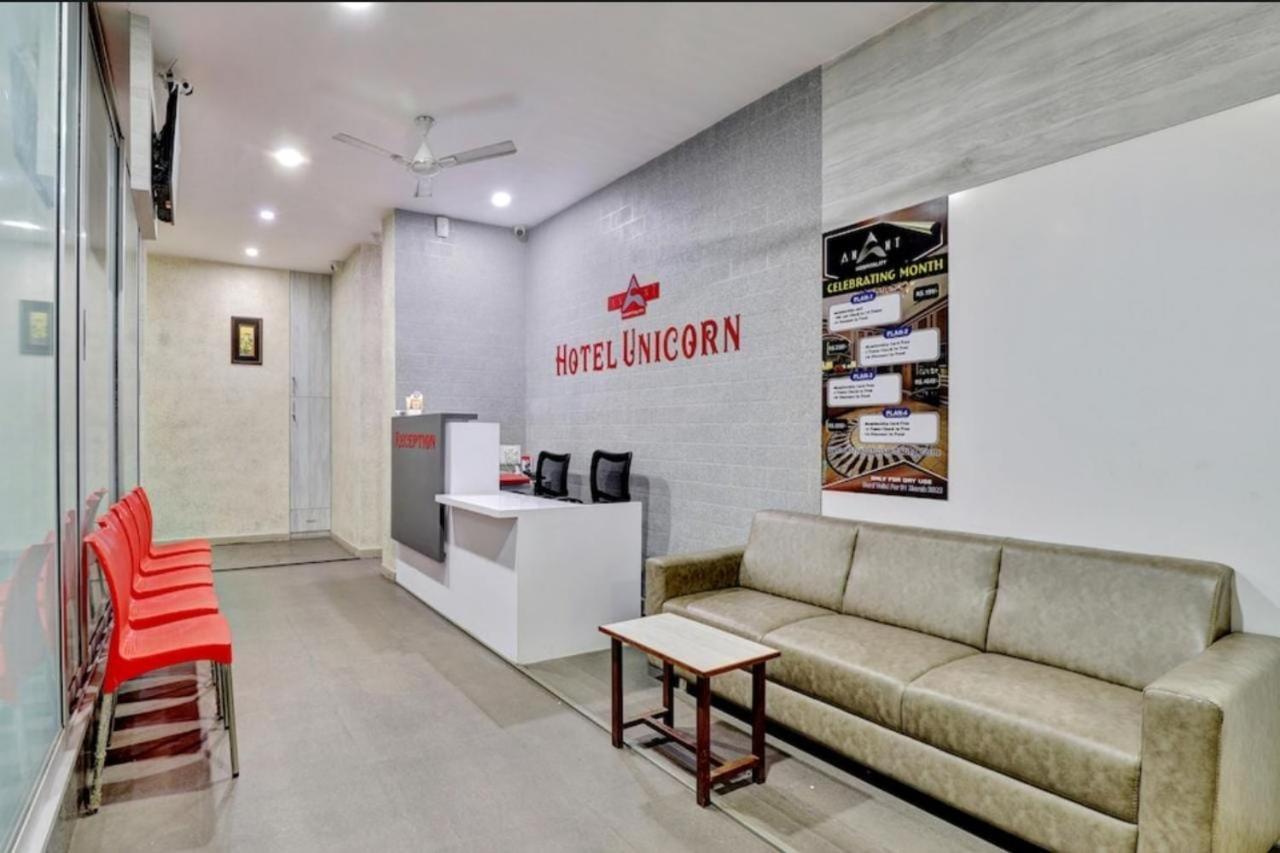 Hotel Unicorn, Surat Exterior foto